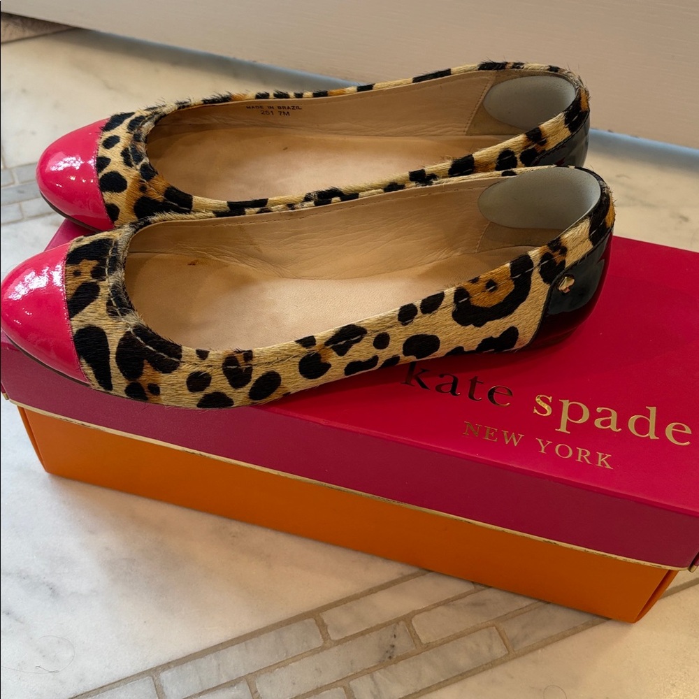 Kate Spade Leopard Print Flats with Pink Toes - Picture 2 of 4